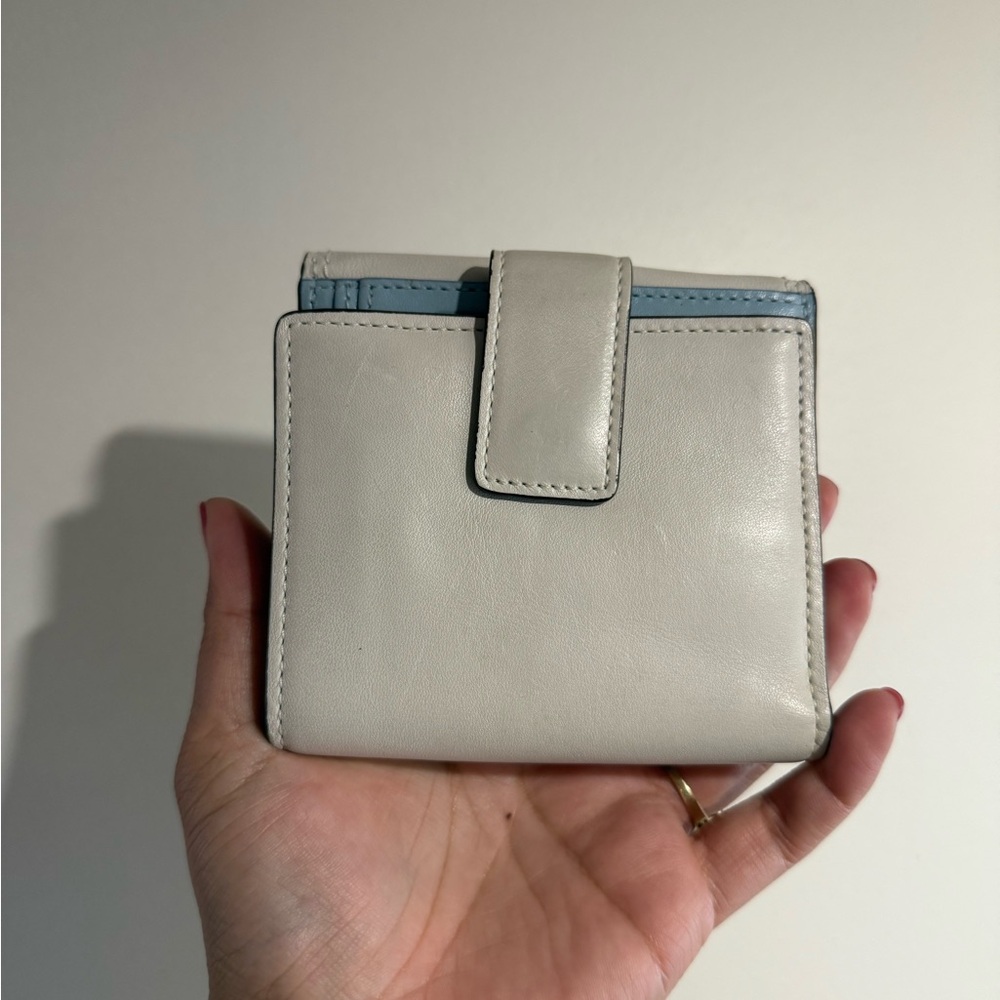Coach Bleecker White Leather Buckle Wallet - Picture 2 of 8